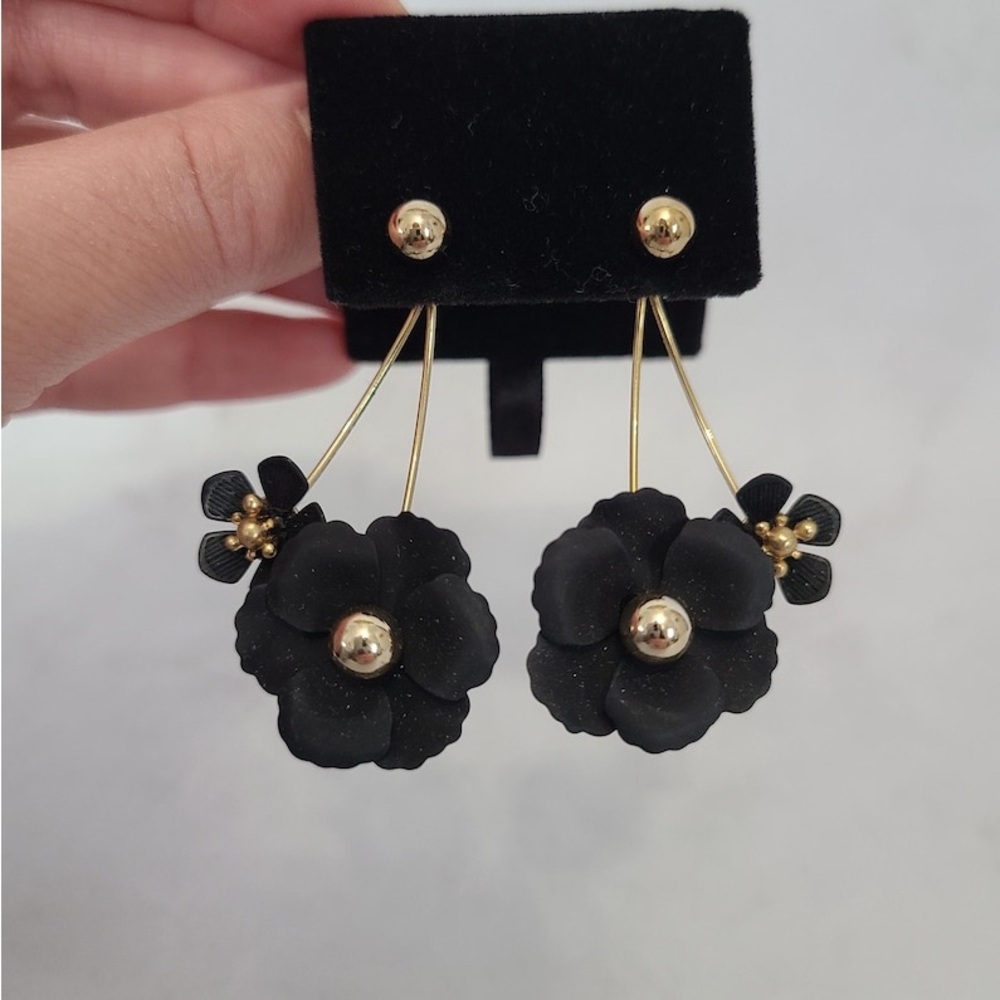 Vintage Anthropologie Black and Gold Floral Drop Earrings